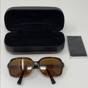 Like new COACH HC 8116 (L087 Blair) sunglasses